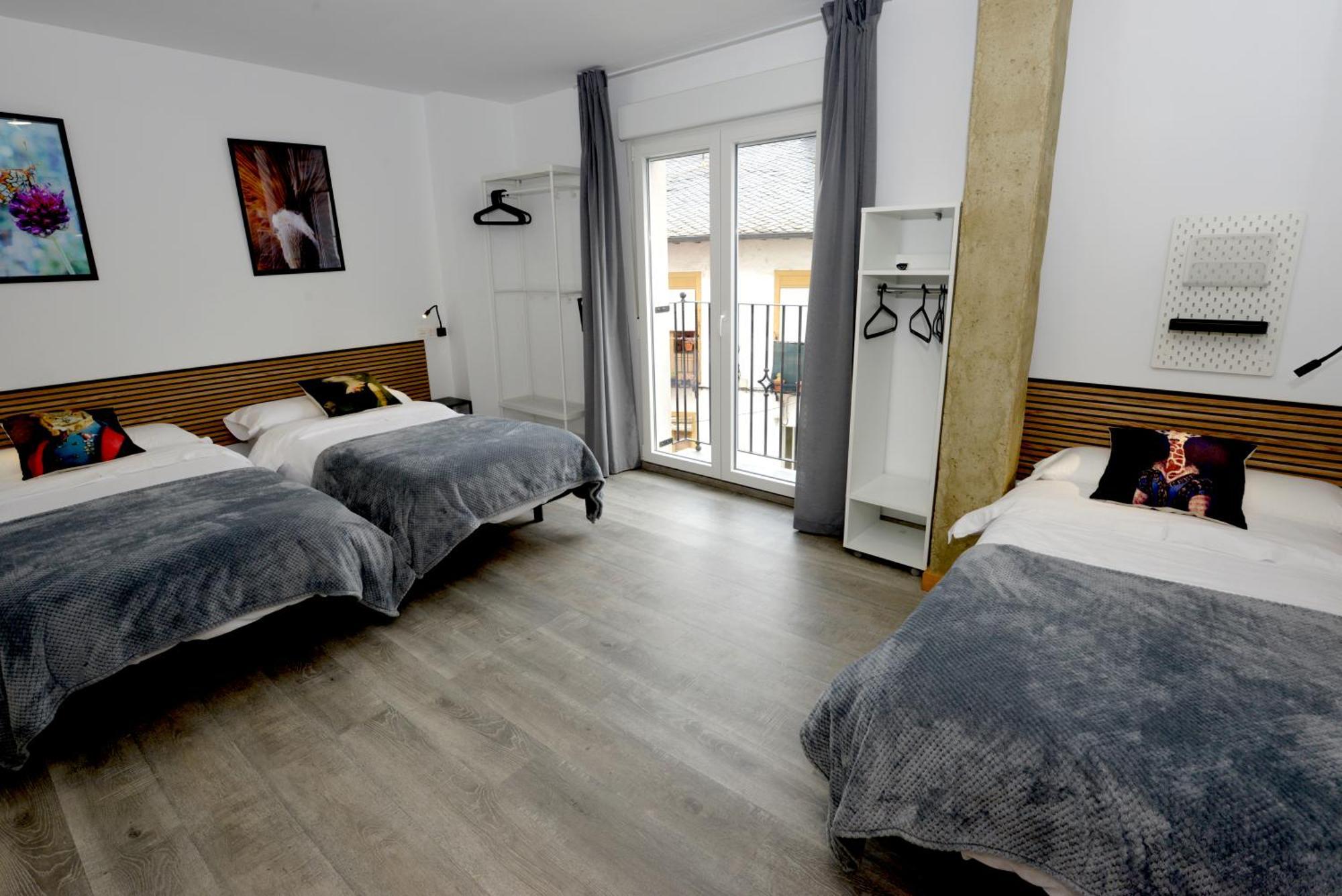 Hostel El Campano Villafranca Del Bierzo Esterno foto
